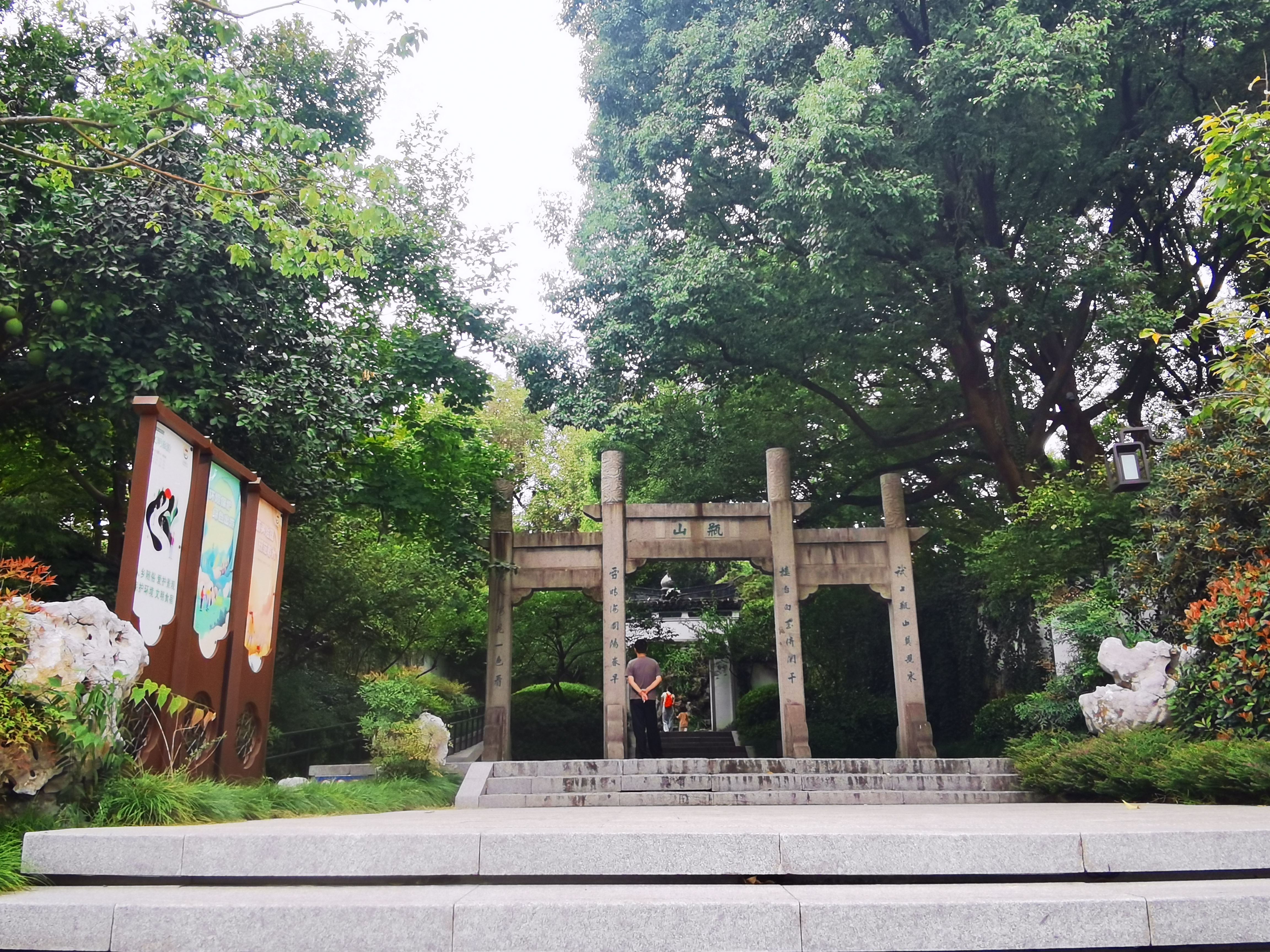 【疫情地区坐公交安全吗,疫情期间坐公交车需要什么手续】-第2张图片