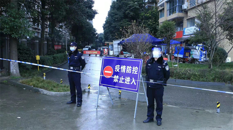 疫情封禁地区拍摄图片(疫情封禁地区拍摄图片真实)-第2张图片