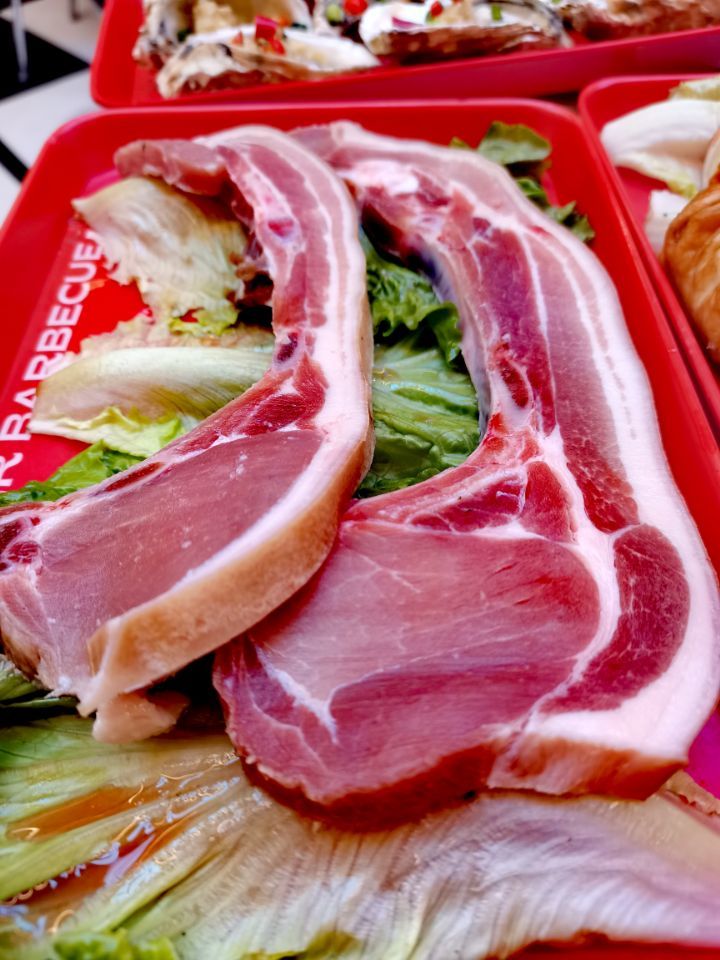 在发生疫情的地区肉食.疫情区的猪肉能吃吗?-第1张图片